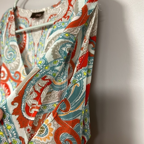 Super Cute, Crosby. 3/4 slitted BELL Sleeve Boho Multicolored blouse size S - Picture 6 of 7